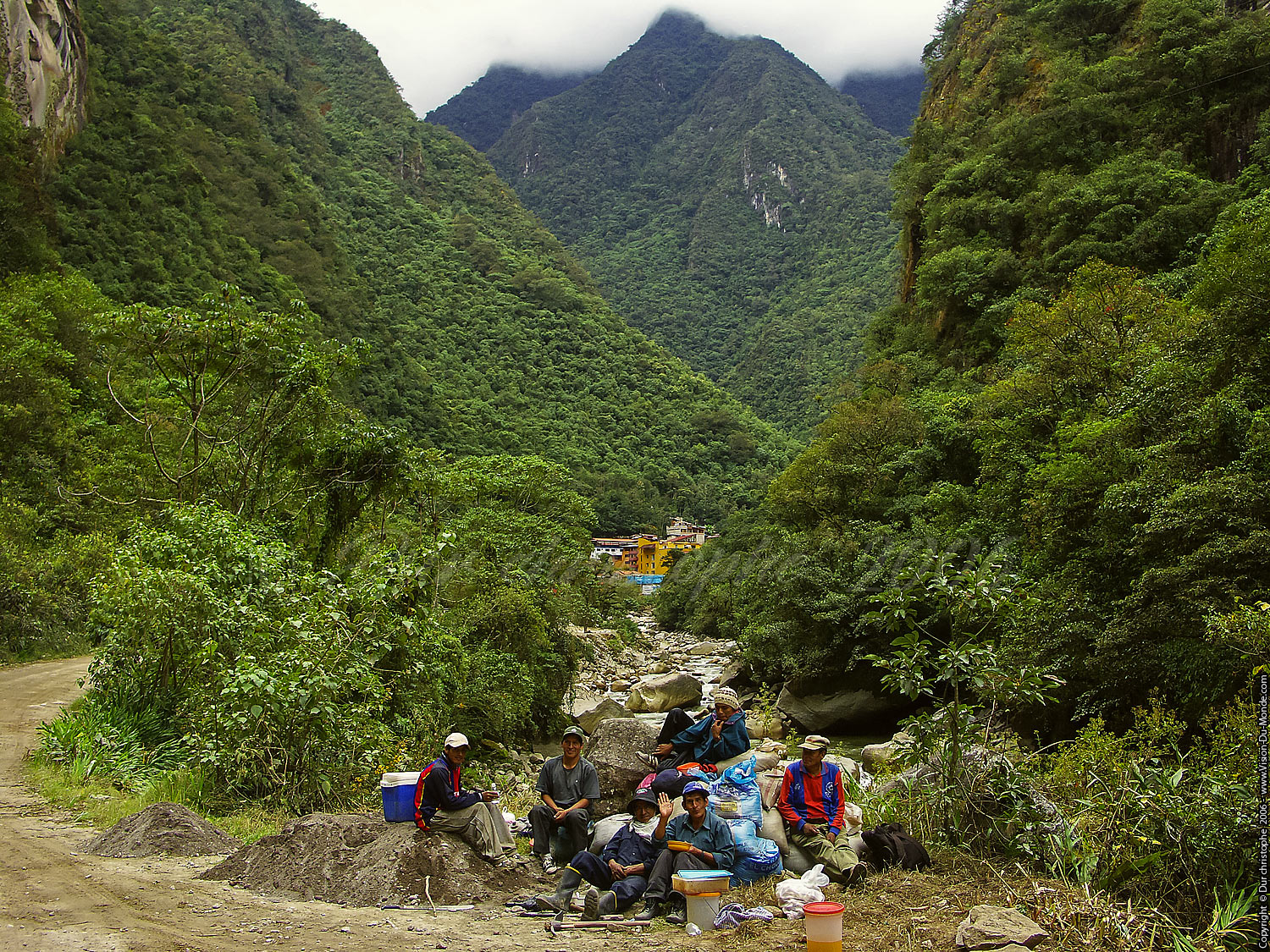 Aguas calientes - 2006