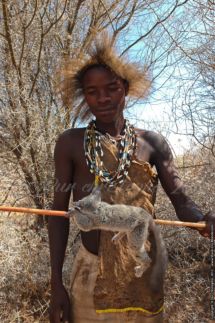 Victime des chasseurs Hadzabes - Eyasi 2012
