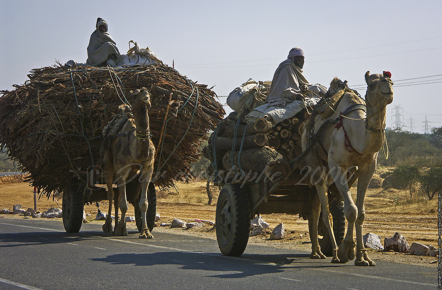 Transport de bois de chauffe  - Sur la route - 2006