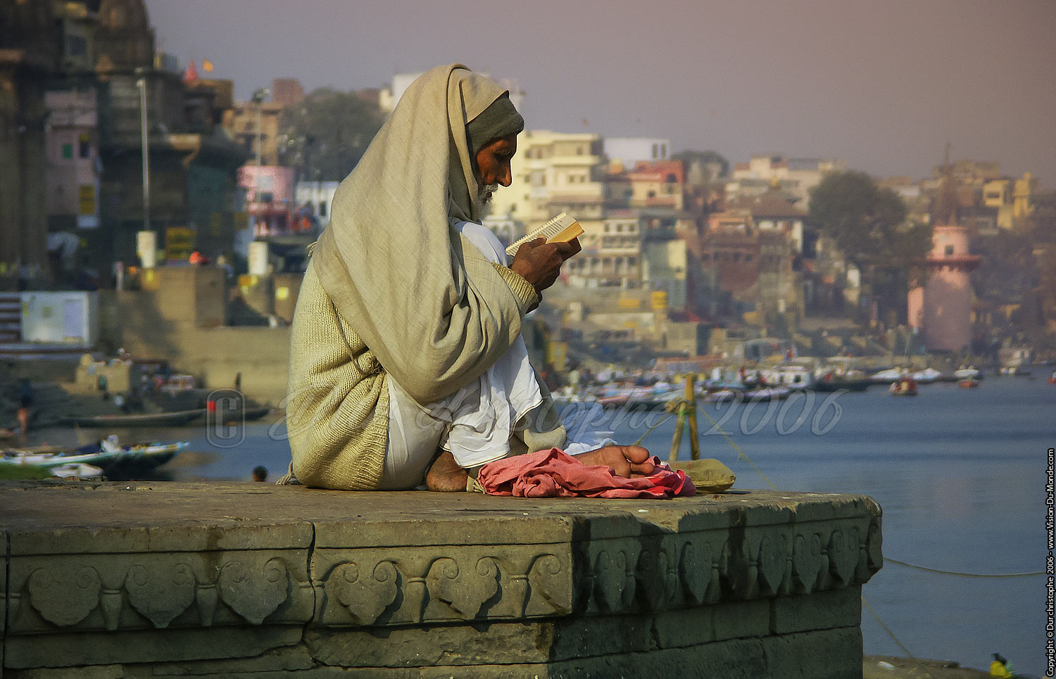 La méditation - Varanasi - 2006