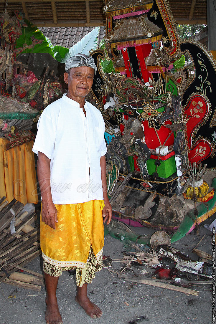 Le garrdien du temple - BALI 2011