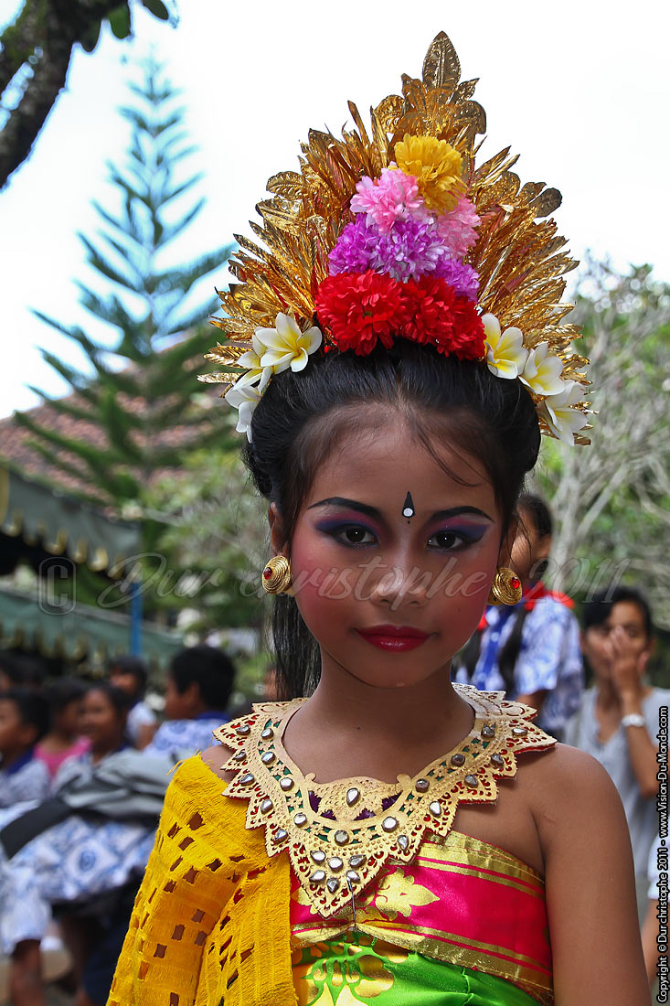 Danseuse, spectacle de kermesse - Ubud - BALI 2011