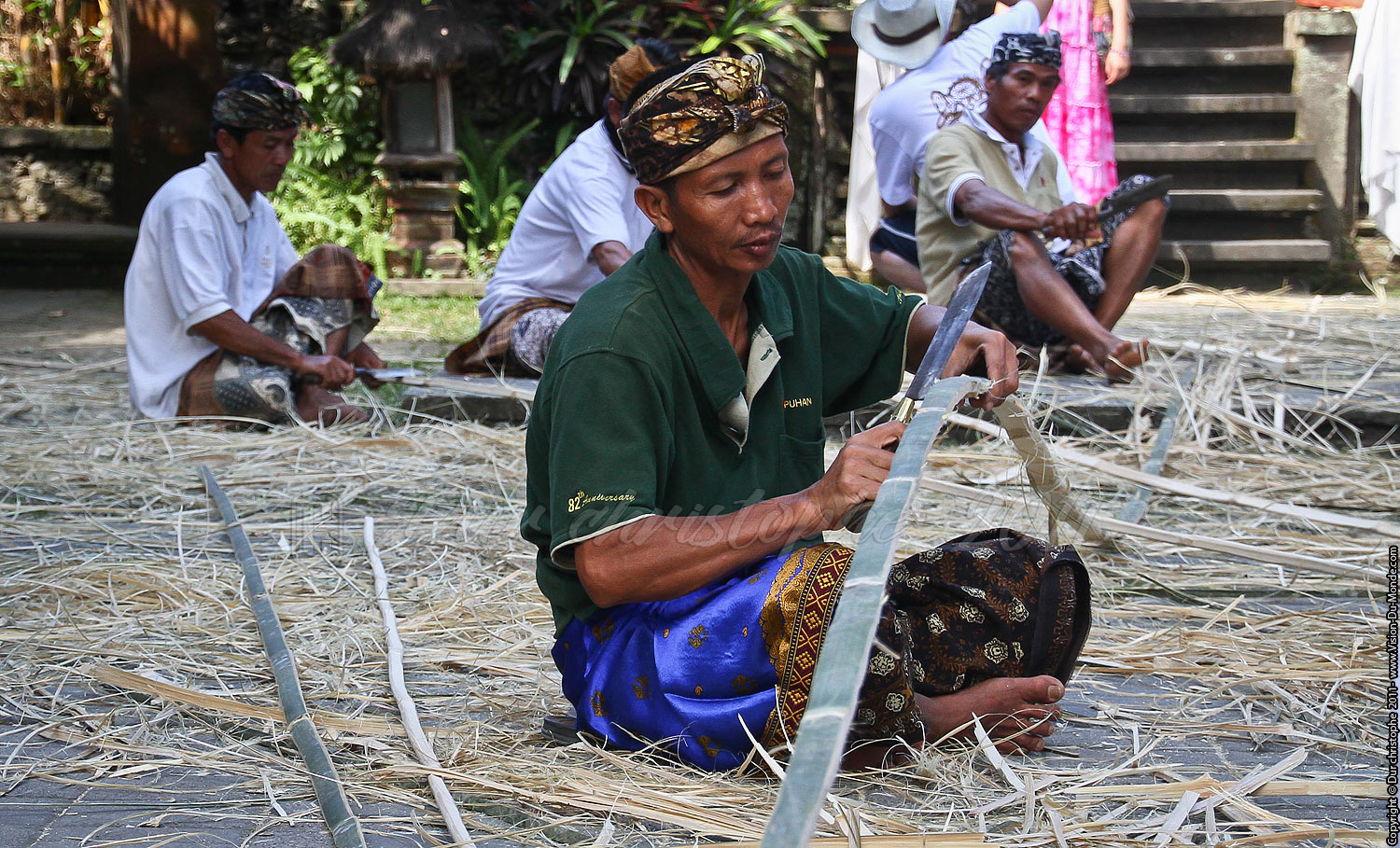 Préparation pour cérémonie mortuaire - Ubud - BALI 2011