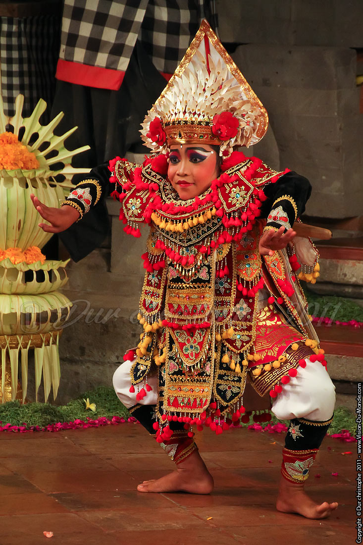 Danseur traditionnel - Ubud - BALI 2011