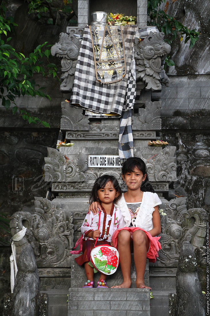Les deux soeurs - LOMBOK 2011