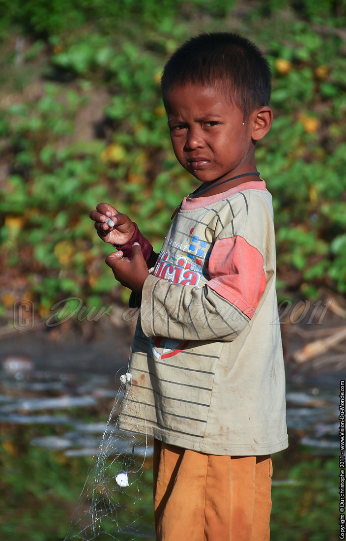 Le pêcheur en herbe - LOMBOK 2011