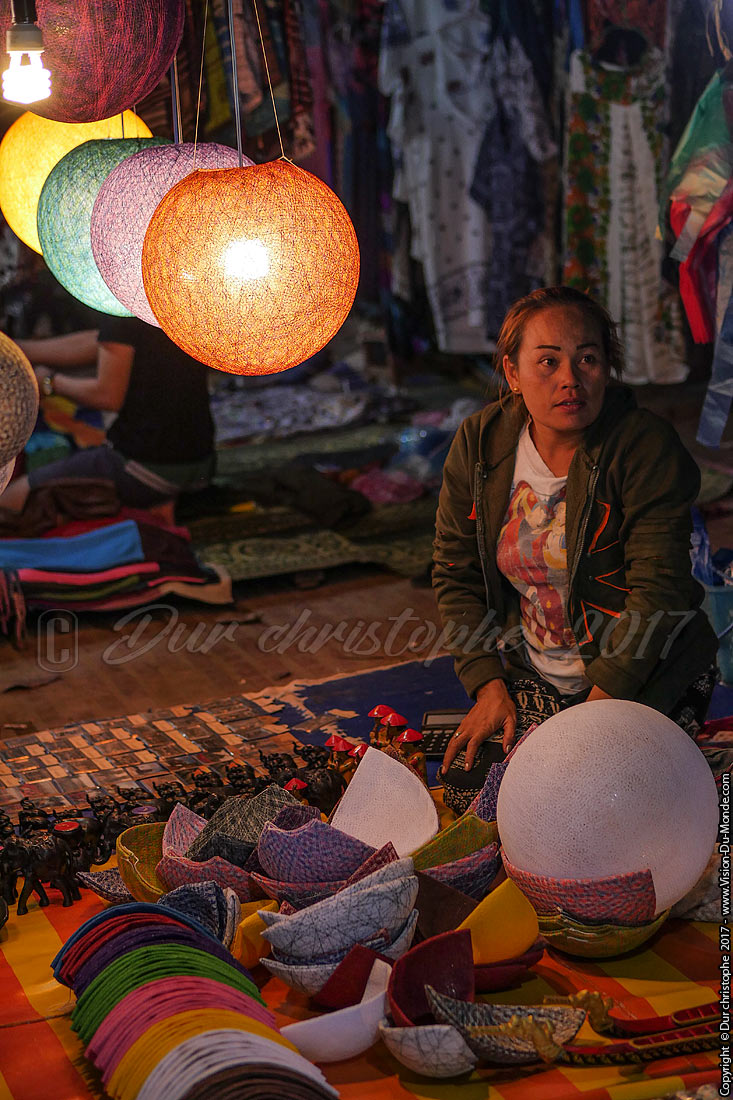 Marché de nuit -  Luang Prabang   - Laos 2017