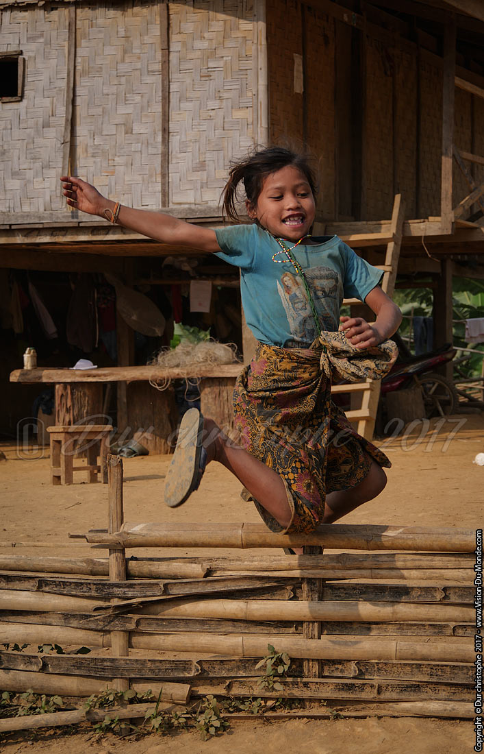 Village Ethnie le long du Mékong - Laos 2017
