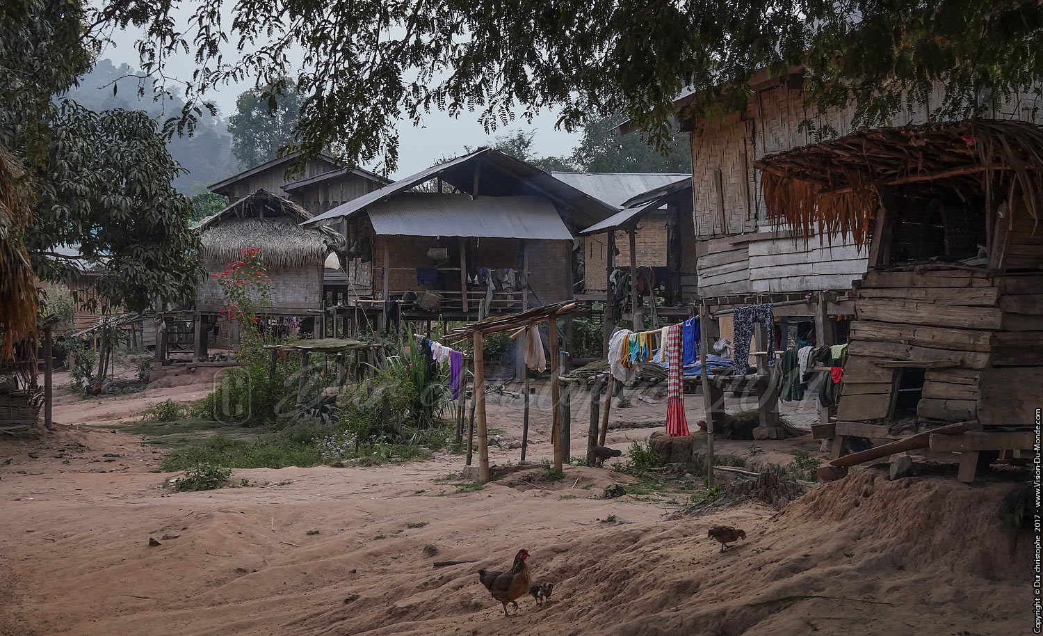Village Ban Nalan Neua (tribue Kmu ) - Laos 2017
