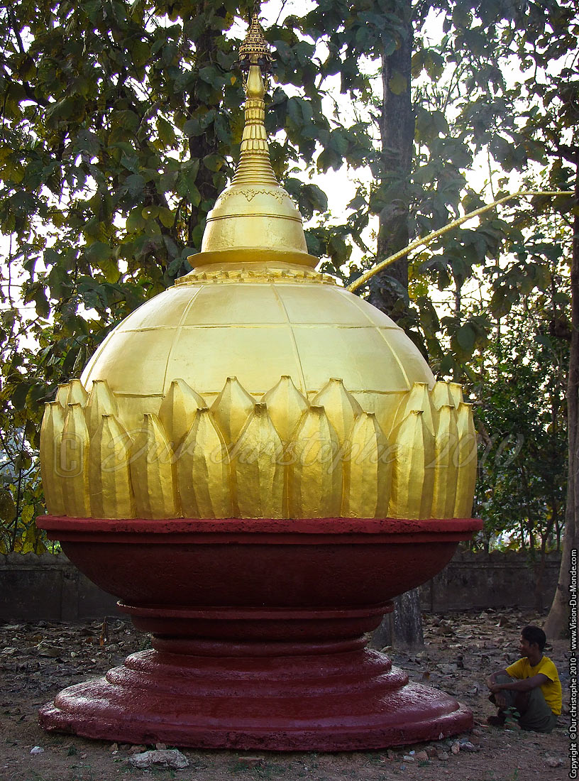 Paya Mahazedi - Bago 2010