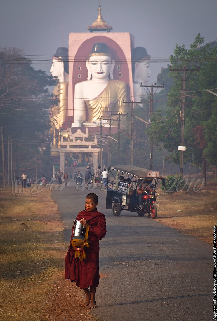 Petit Monk - Paya Kyaik Pun - Bago 2010