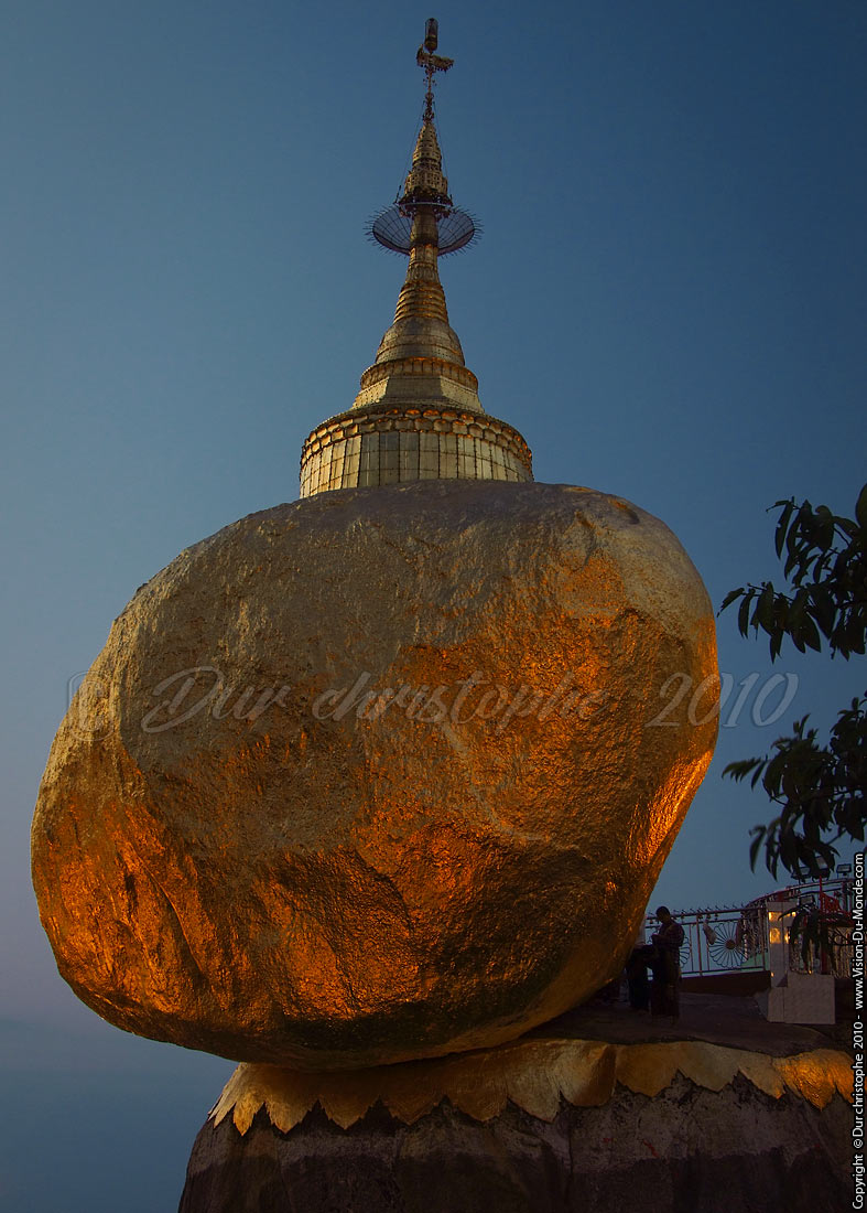 Le fameux rocher d'or - 2010