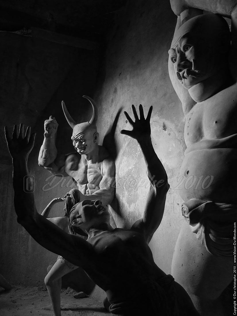 Le mal - Win Sein Taw Ya - 2010