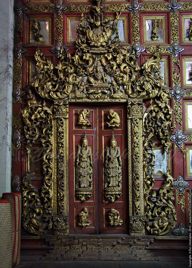 Porte sculptée - Mawlamyine 2010