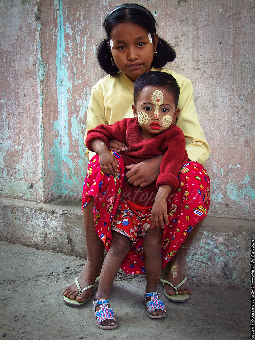 Maquillage d'enfant - Mandalay 2010