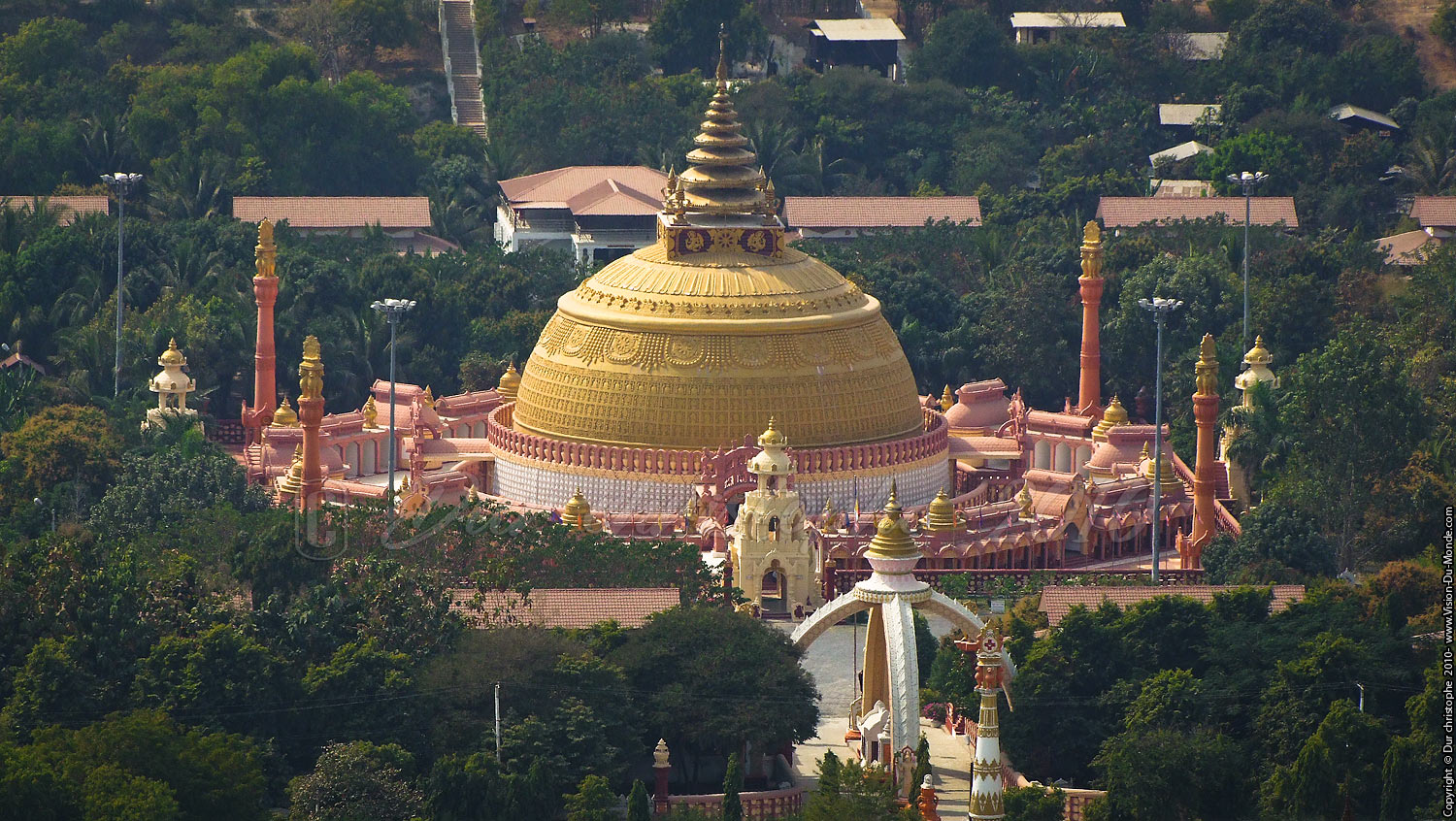Le Dôme d'or - Sagaing 2010