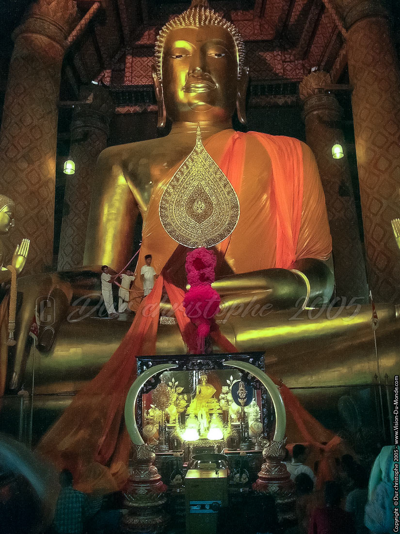 Wat Phanan Choeng - Ayuttaya 2005