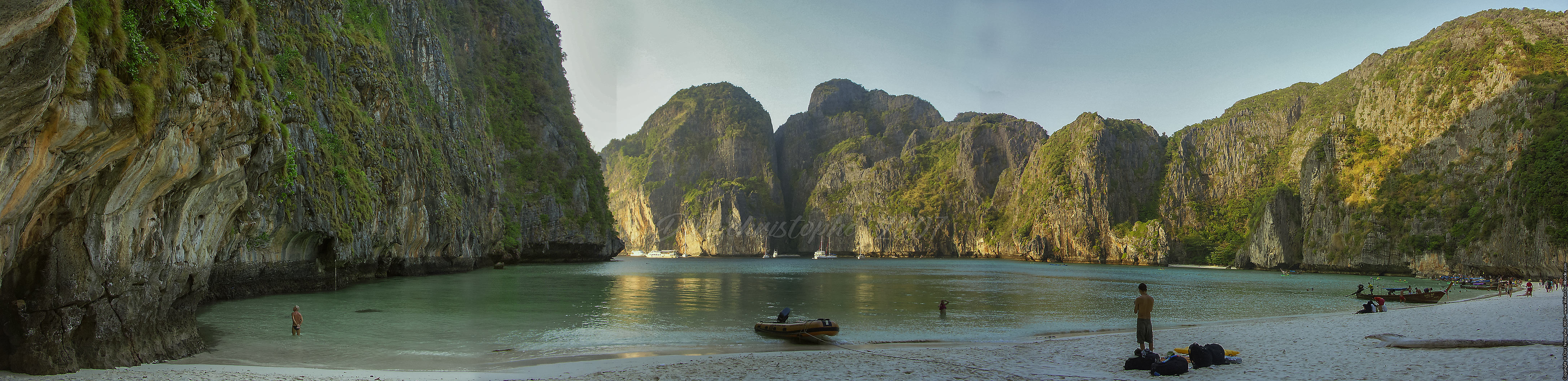 Maya Bay (the Beach) Kho Phi Phi - Thaïlande 2007