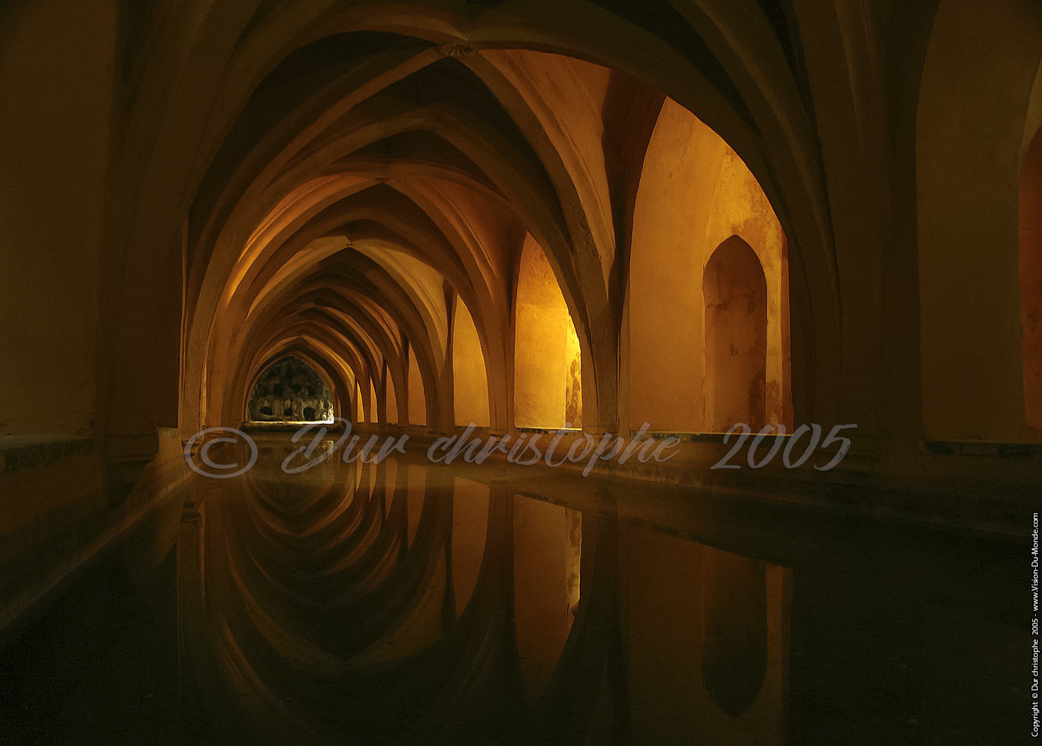 Réserve d'eau souterraine - L'Alcazar - Seville - 2005