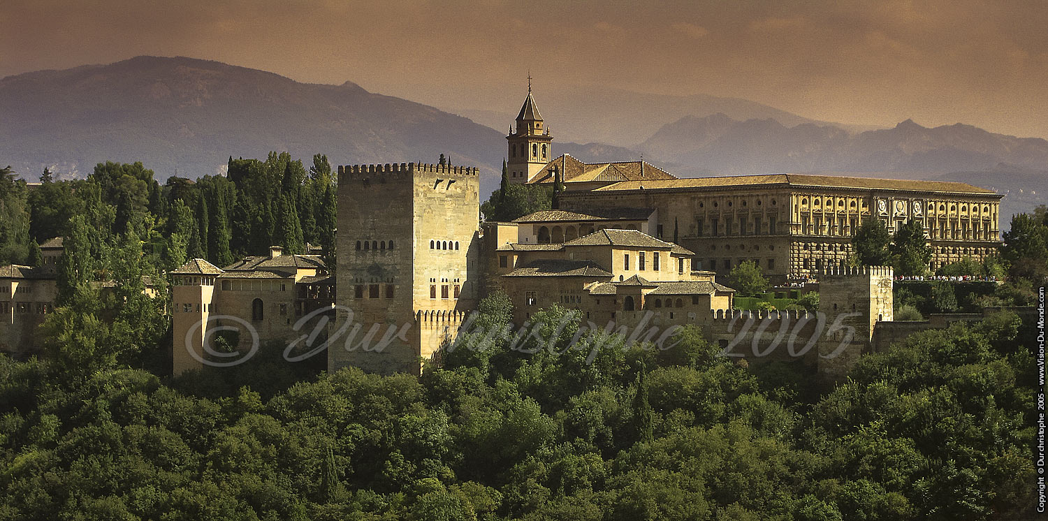 l'Alhambra vu du Mirador del Carril - Quartier de l'Albaicin - Grenade - 2005