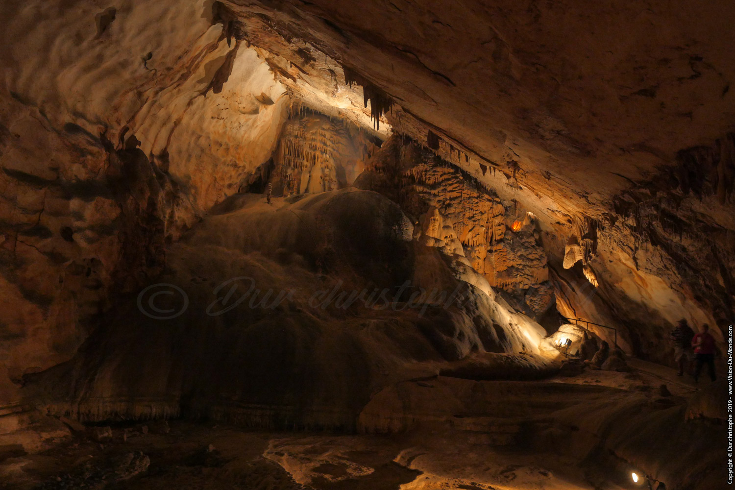 grottes de Saint Marcel