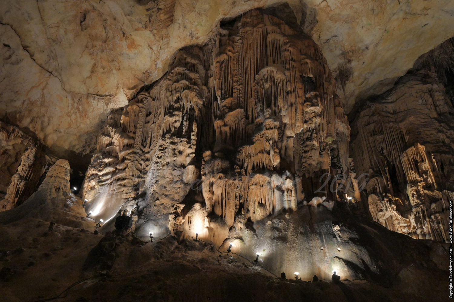 Grottes de Saint Marcel