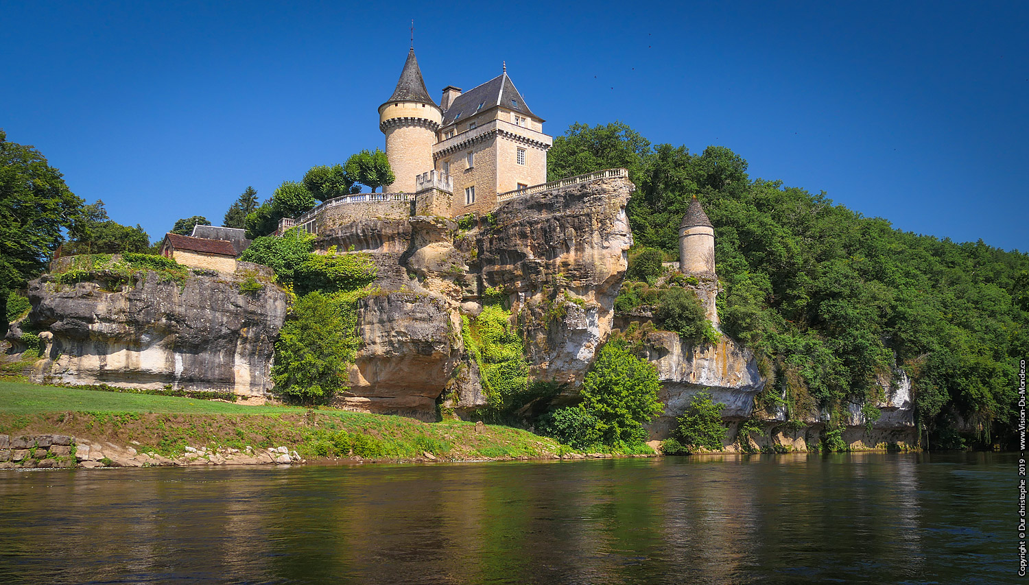 Château de Belcayre - Saint Léon dur Vézère