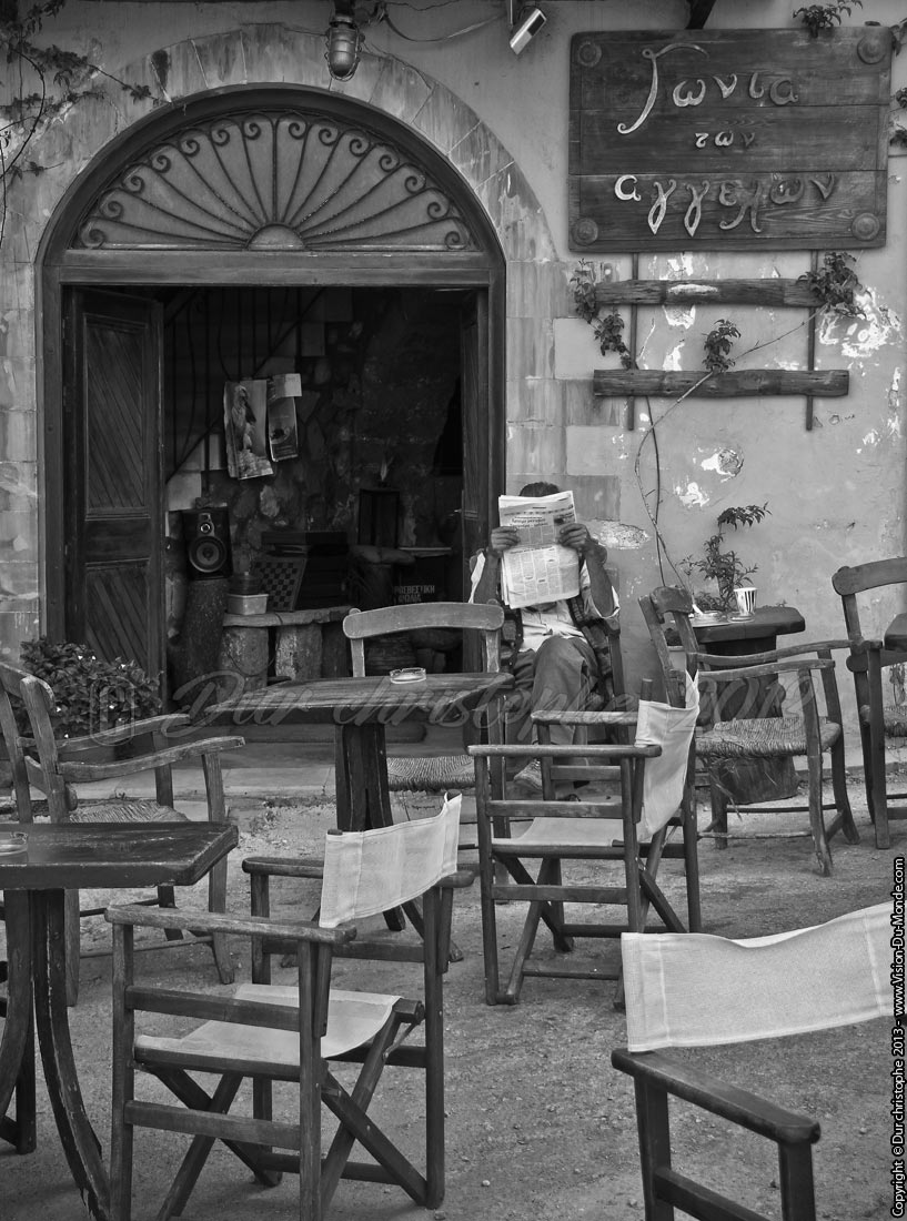 Pause lecture - La Canée - 2013