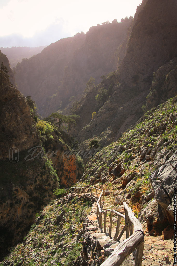 La descente - Gorges d'Aradhéna - 2013
