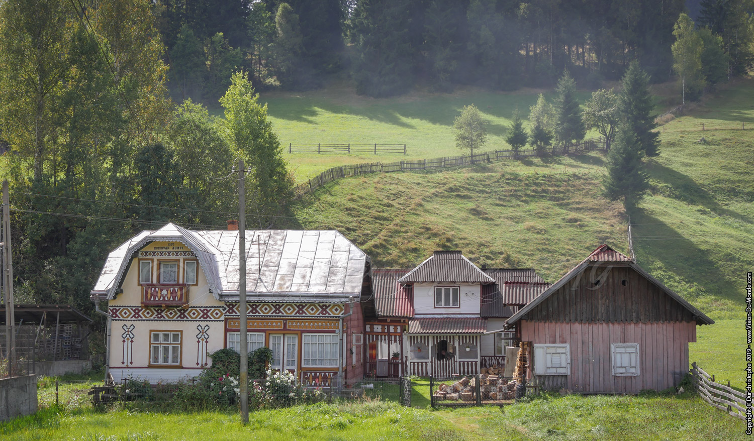 Maison traditionnelle en bois - Ciocanesti