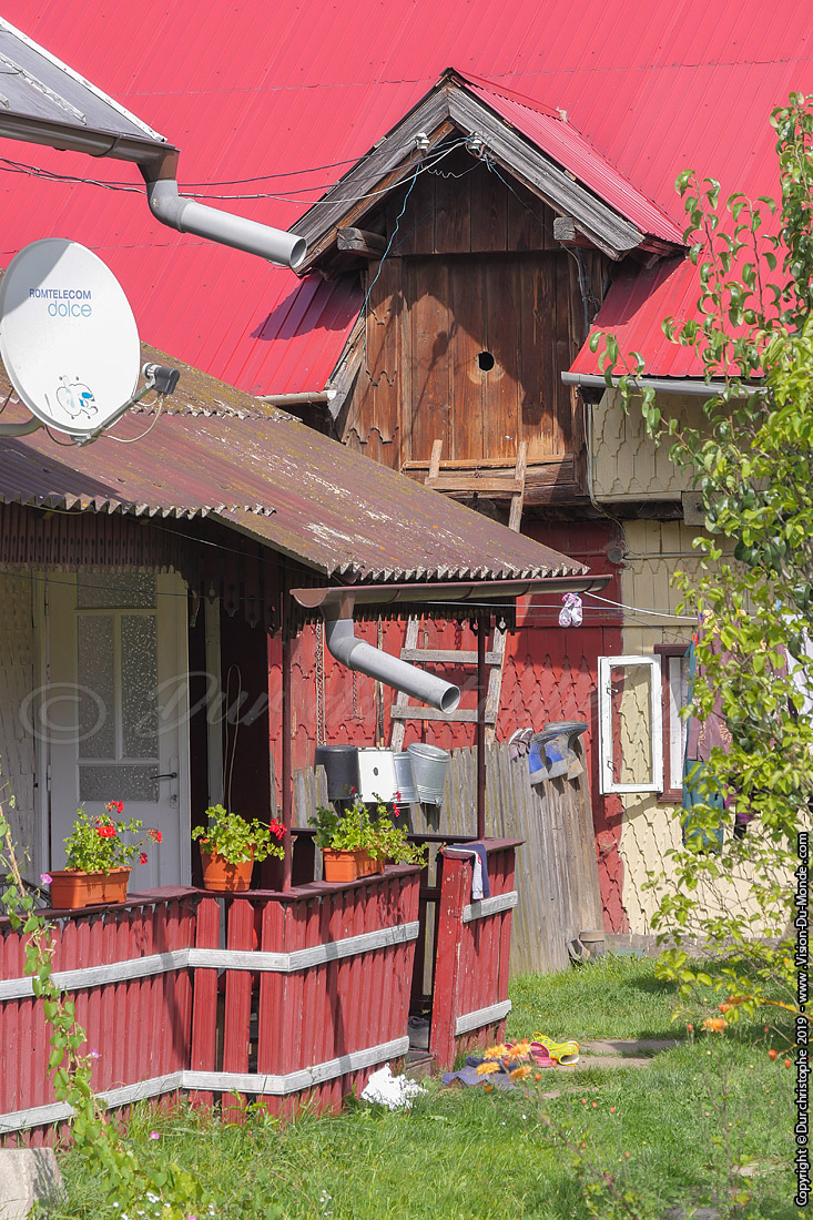 Maison traditionnelle en bois - Ciocanesti