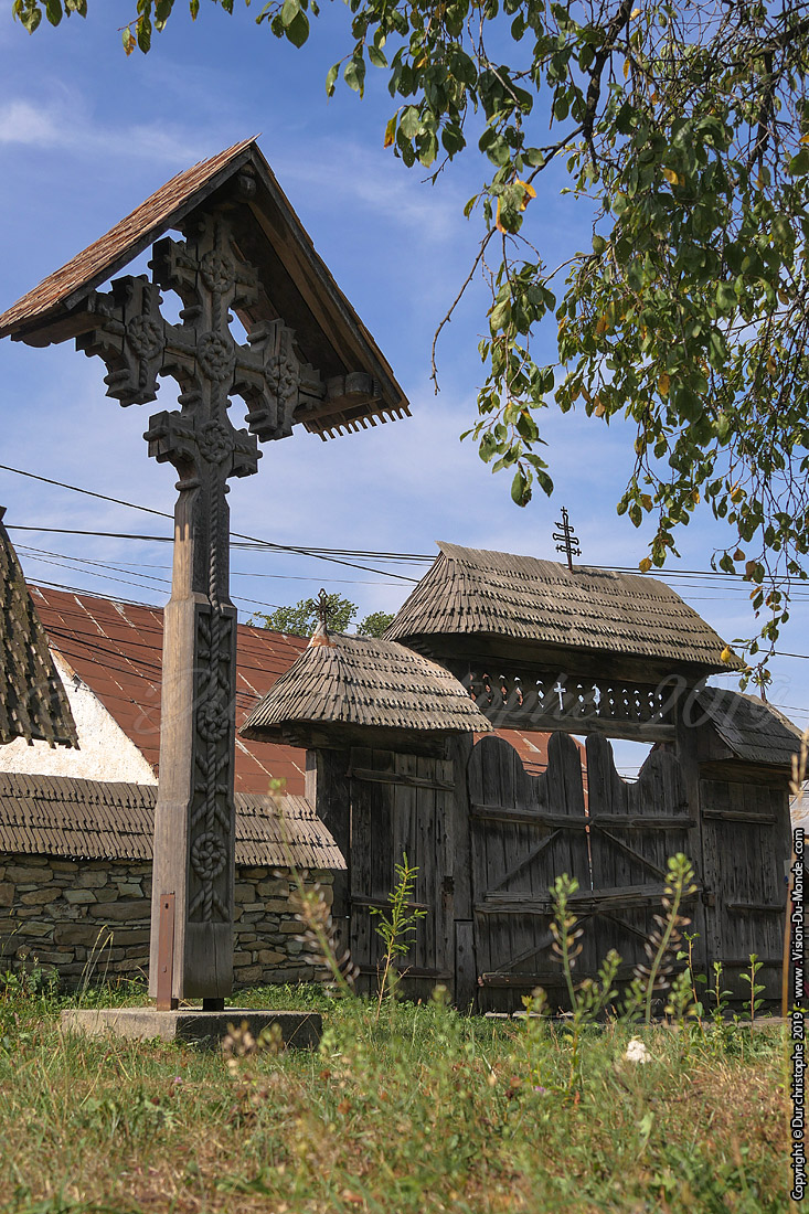 Eglise en bois - Bogdan voda
