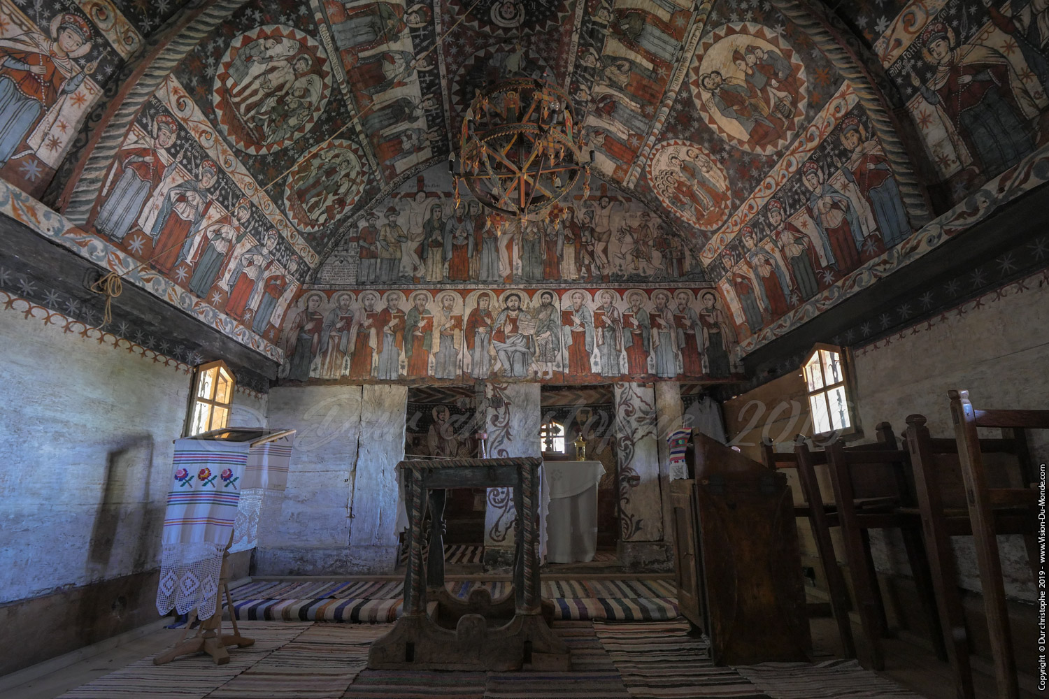 Eglise en bois peinte - Parc Ethnographique Astra