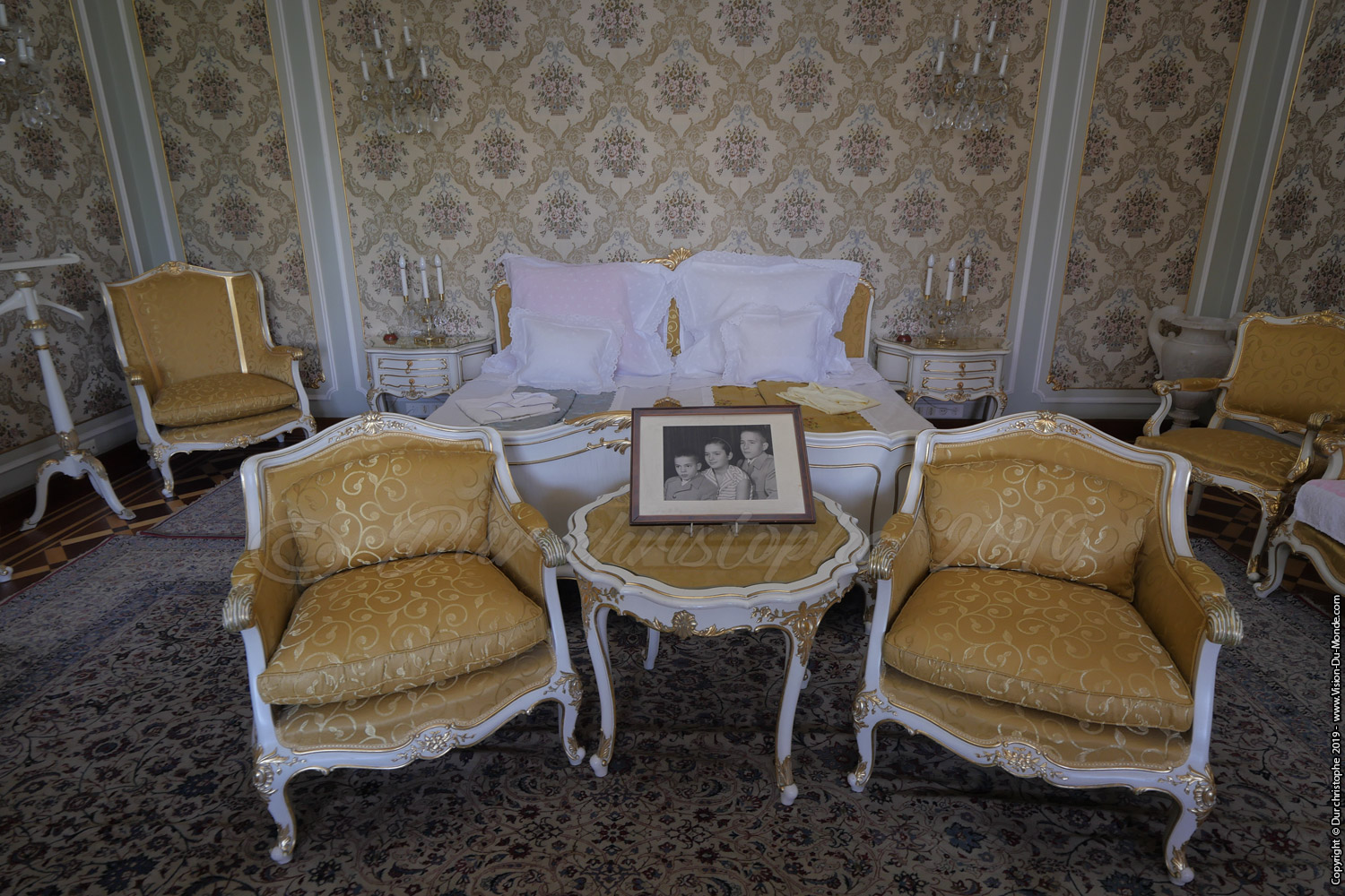 La chambre des  dictateurs - Maison des Ceaucesceau - Bucarest