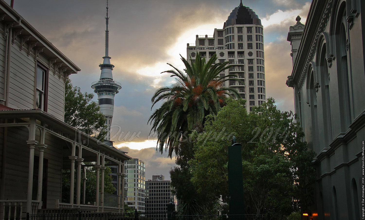 Vue sur la sky Tower - Auckland - 2014