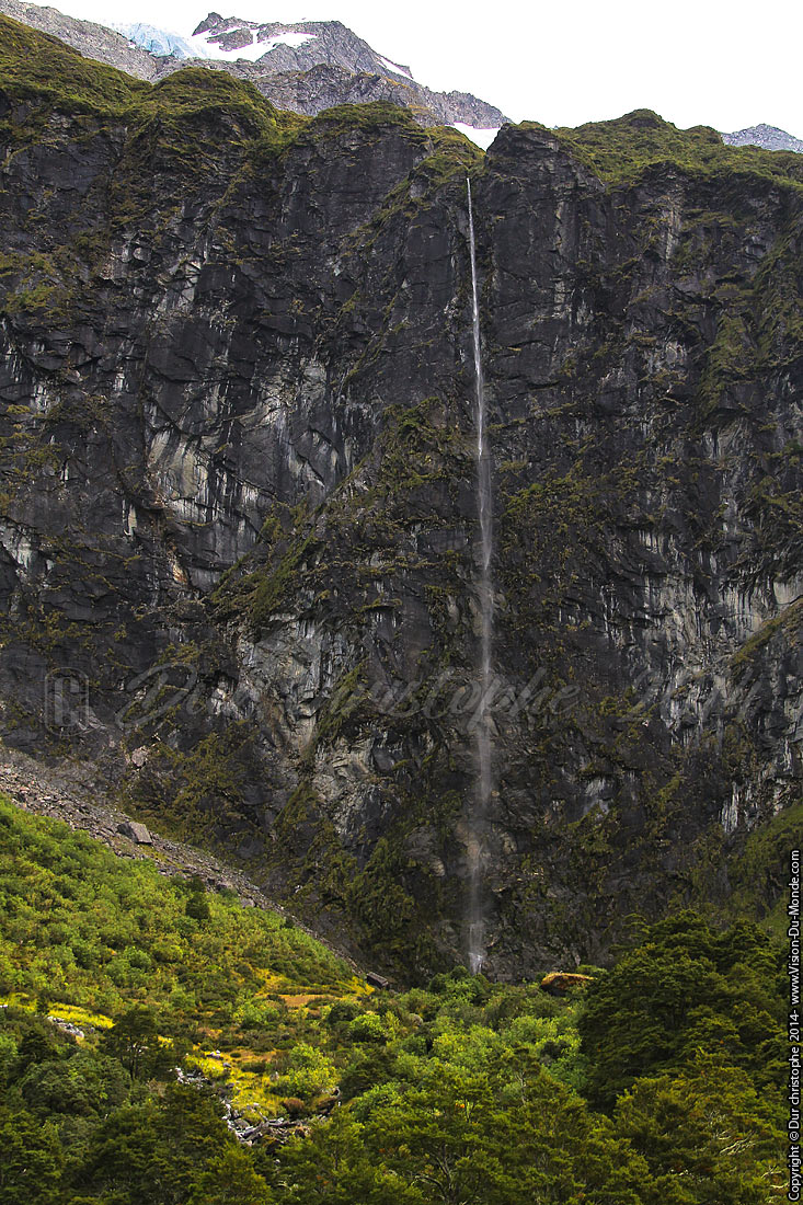 La cascade - Mount  Aspiring Park - 2014