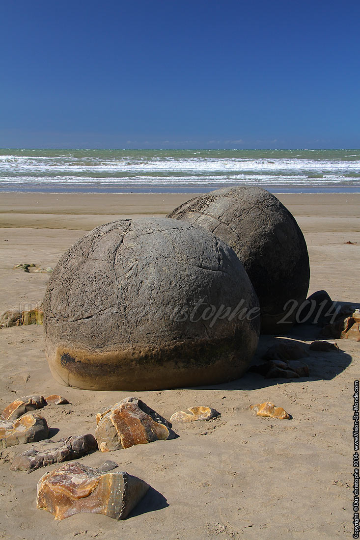 Moeraki Boulders - 2014