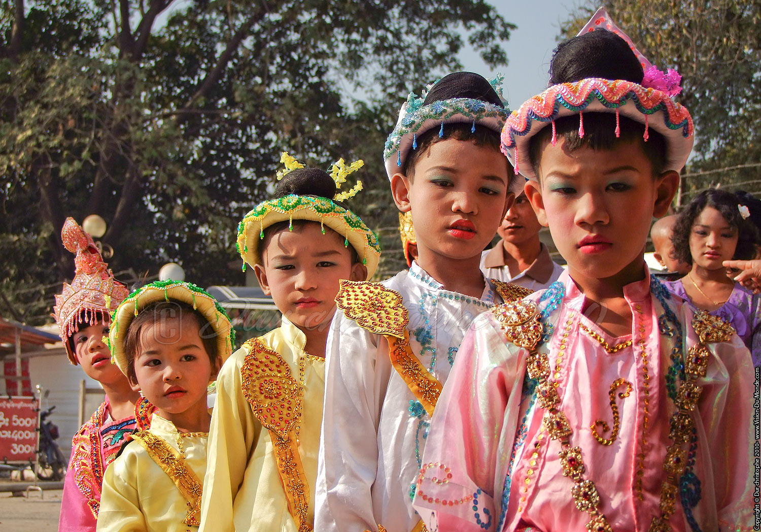 Enfants cérémonie - Myanmar - 2010