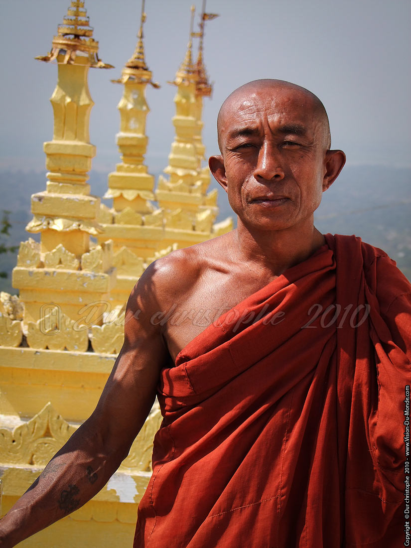 Moine - Myanmar - 2010
