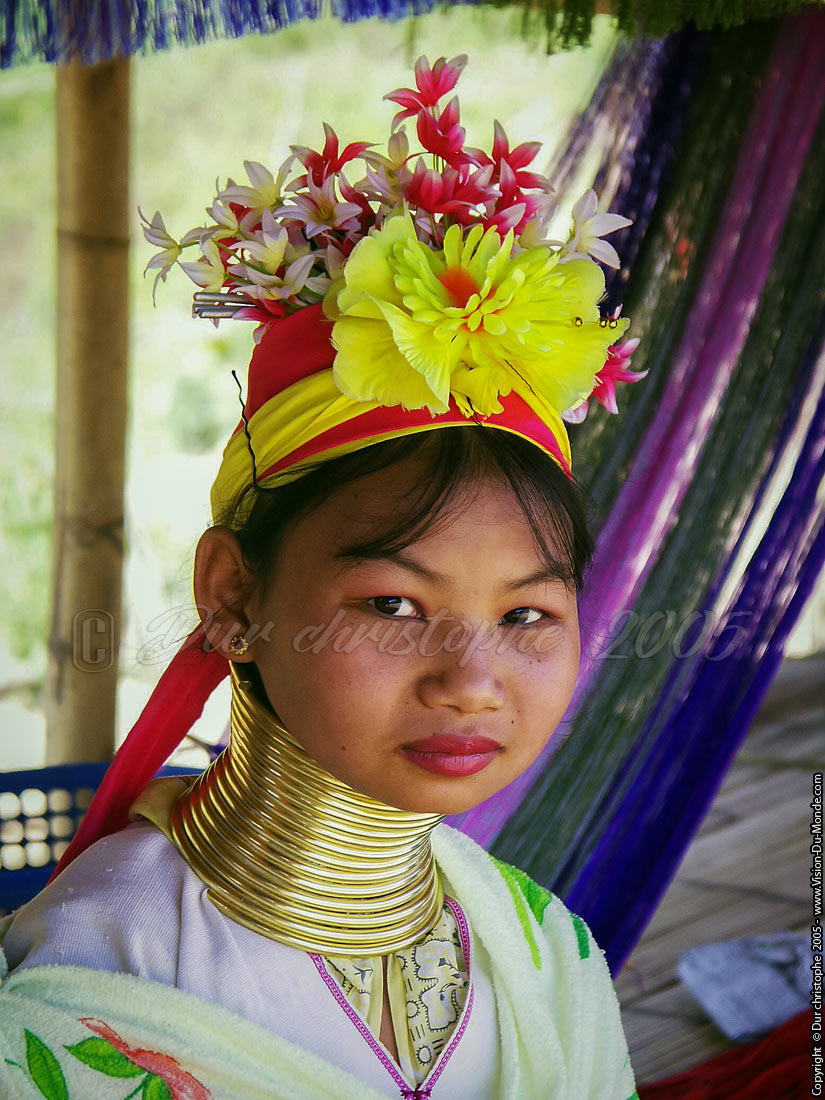 Femme girafe - THAILANDE - 2005