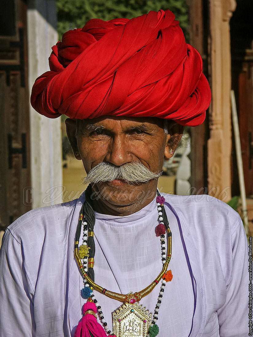 Mr Moustache  - Ranakpur - INDE - 2006